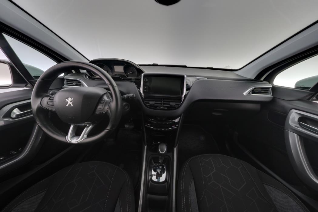 PEUGEOT 2008 2018