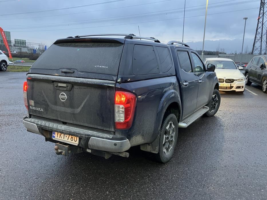 NISSAN Navara 2020