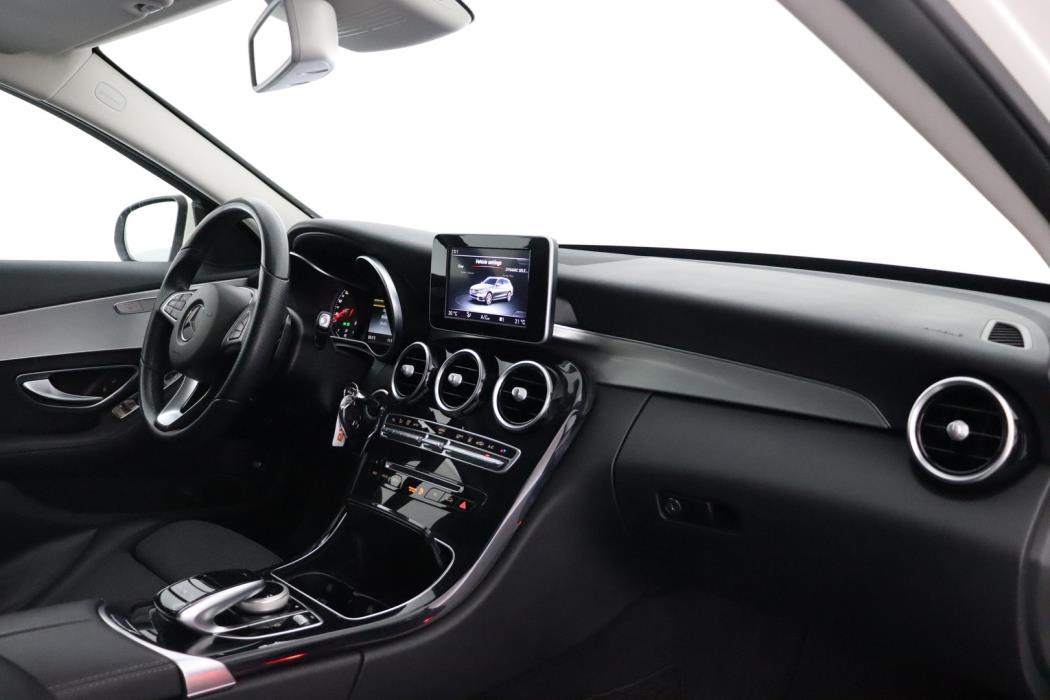 MERCEDES-BENZ C 2017