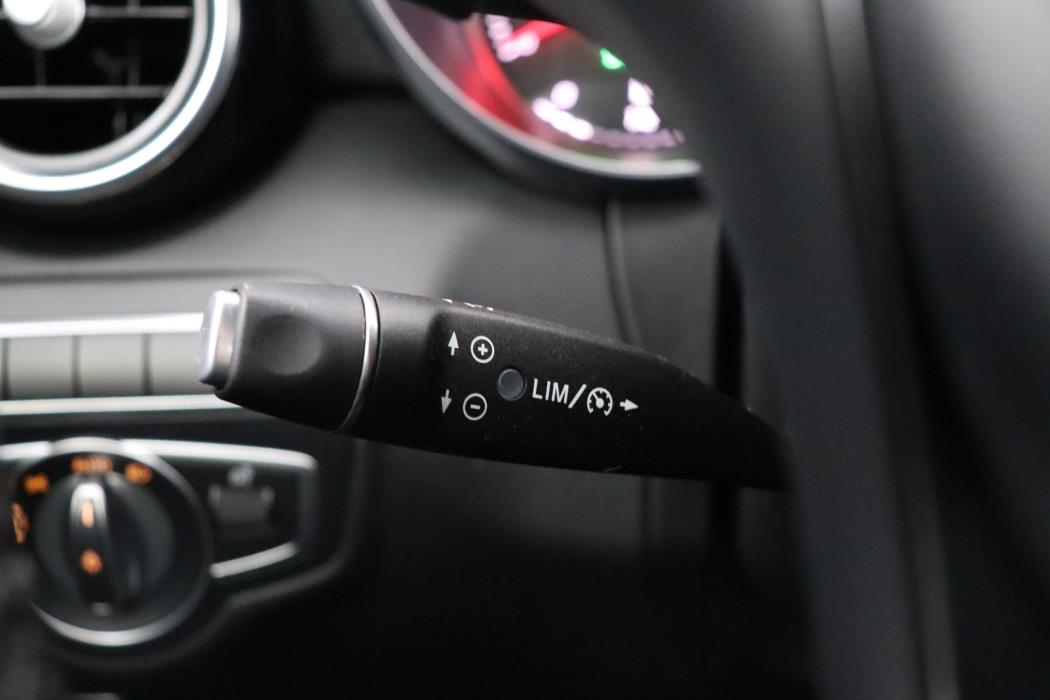 MERCEDES-BENZ C 2017