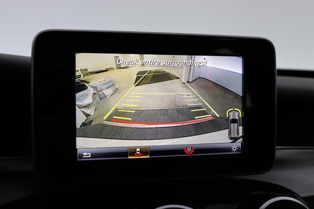 MERCEDES-BENZ C 2017