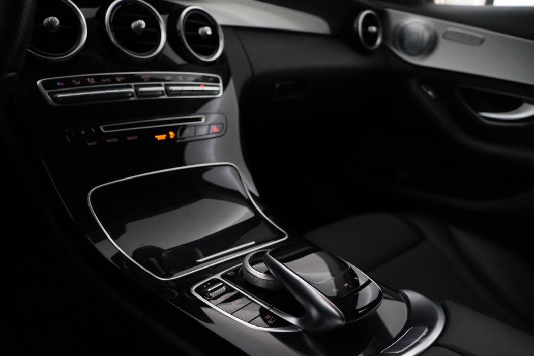 MERCEDES-BENZ C 2017