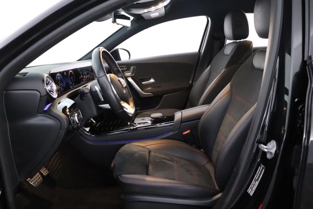 MERCEDES-BENZ A 2021