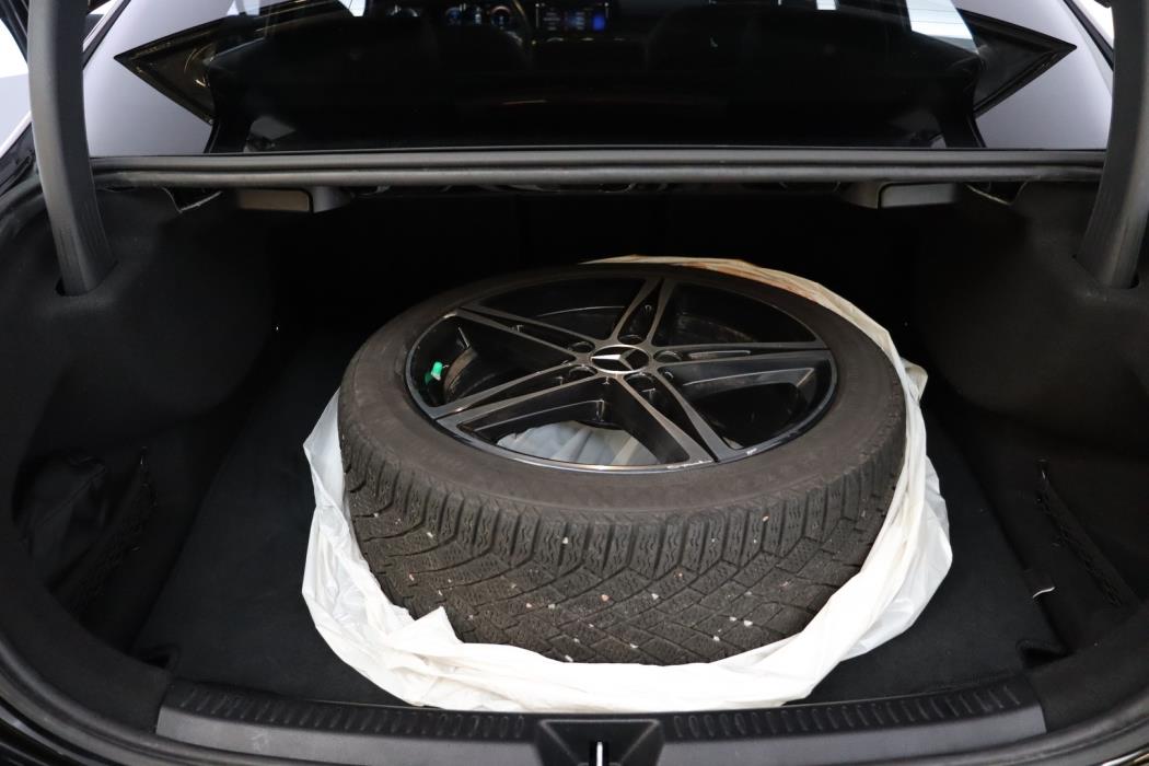 MERCEDES-BENZ A 2021