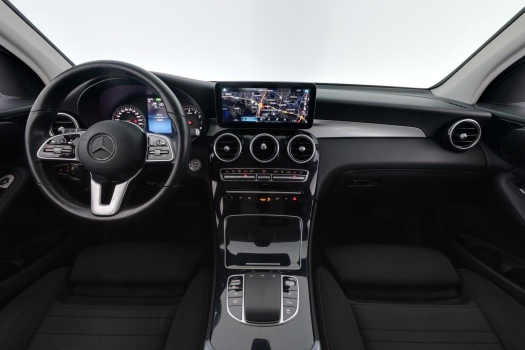 MERCEDES-BENZ GLC 2021