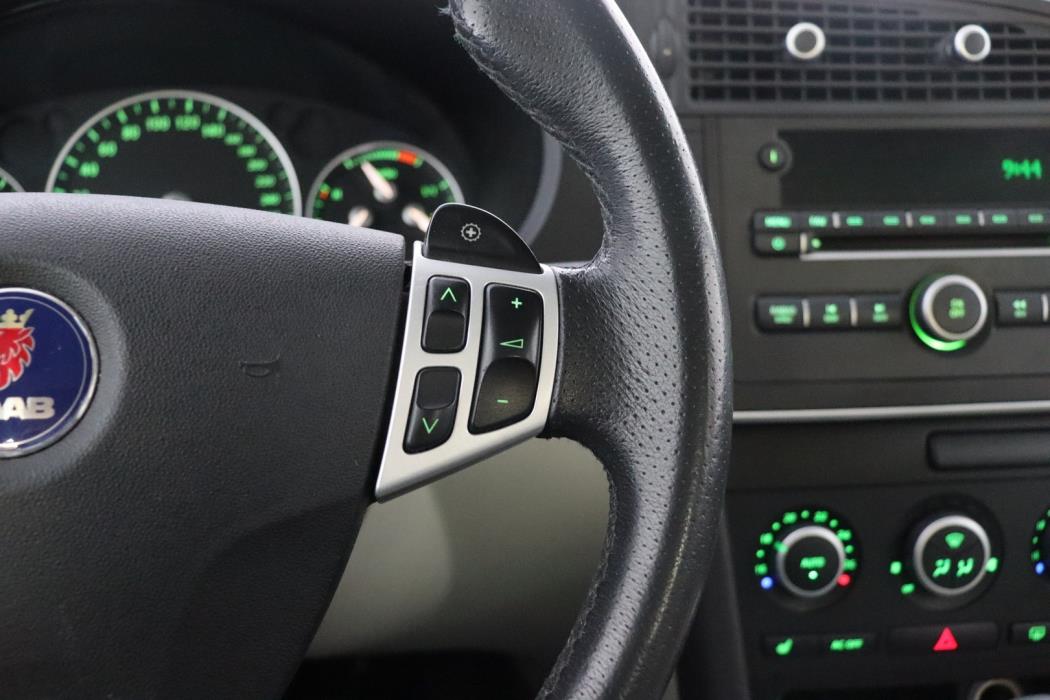 SAAB 9-3 2011