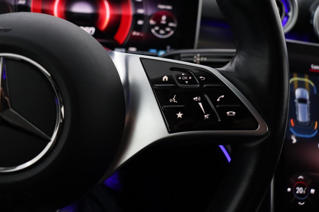 MERCEDES-BENZ C 2023