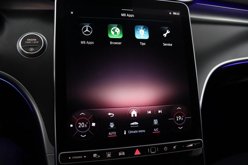 MERCEDES-BENZ C 2023