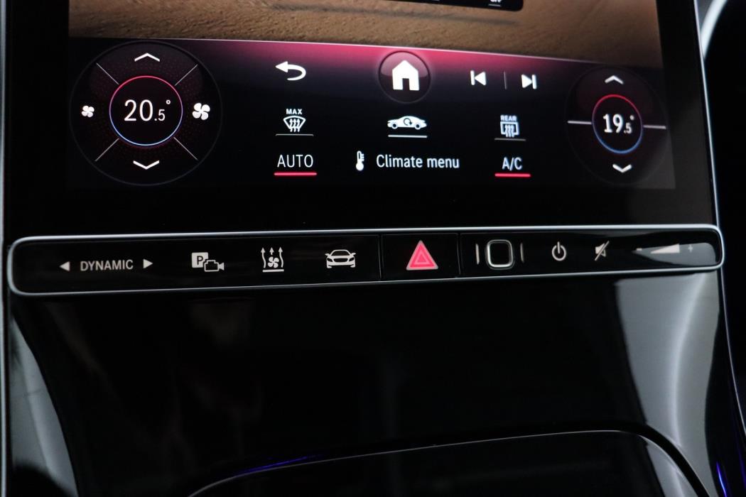 MERCEDES-BENZ C 2023