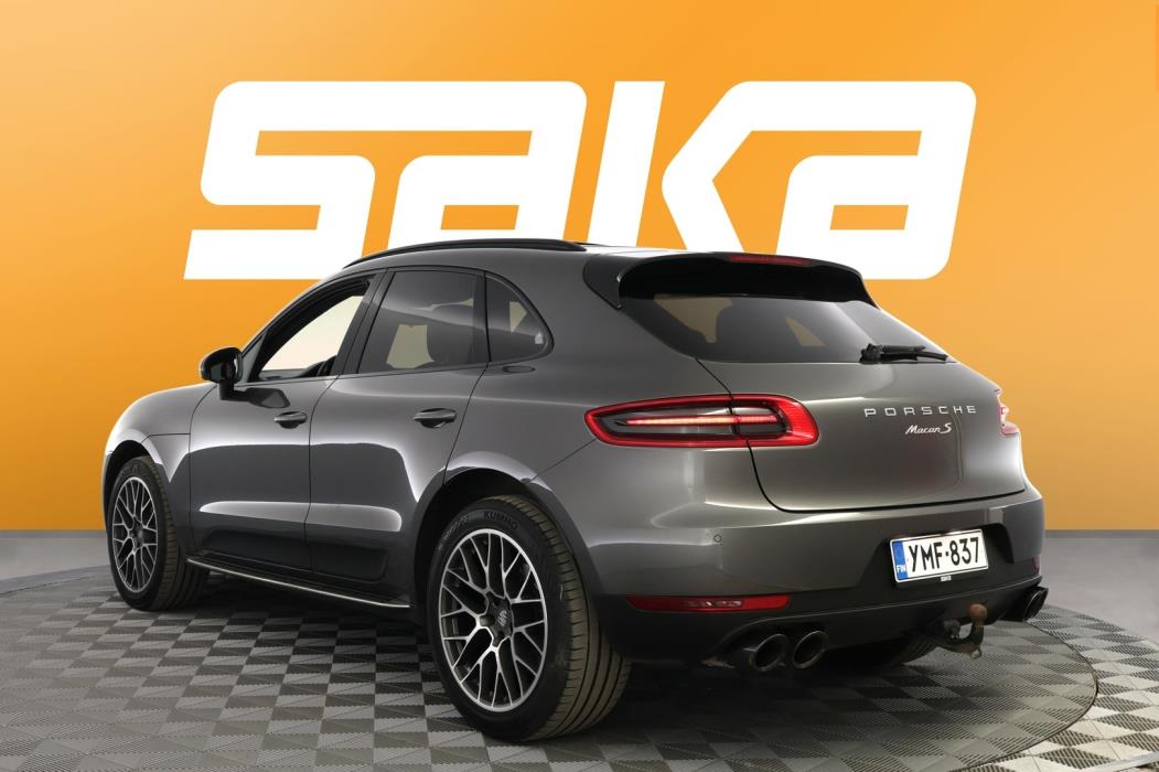 PORSCHE Macan 2018