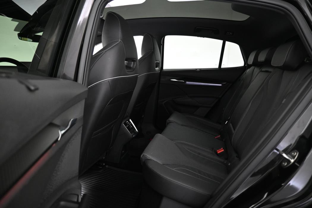 SKODA Enyaq 2022
