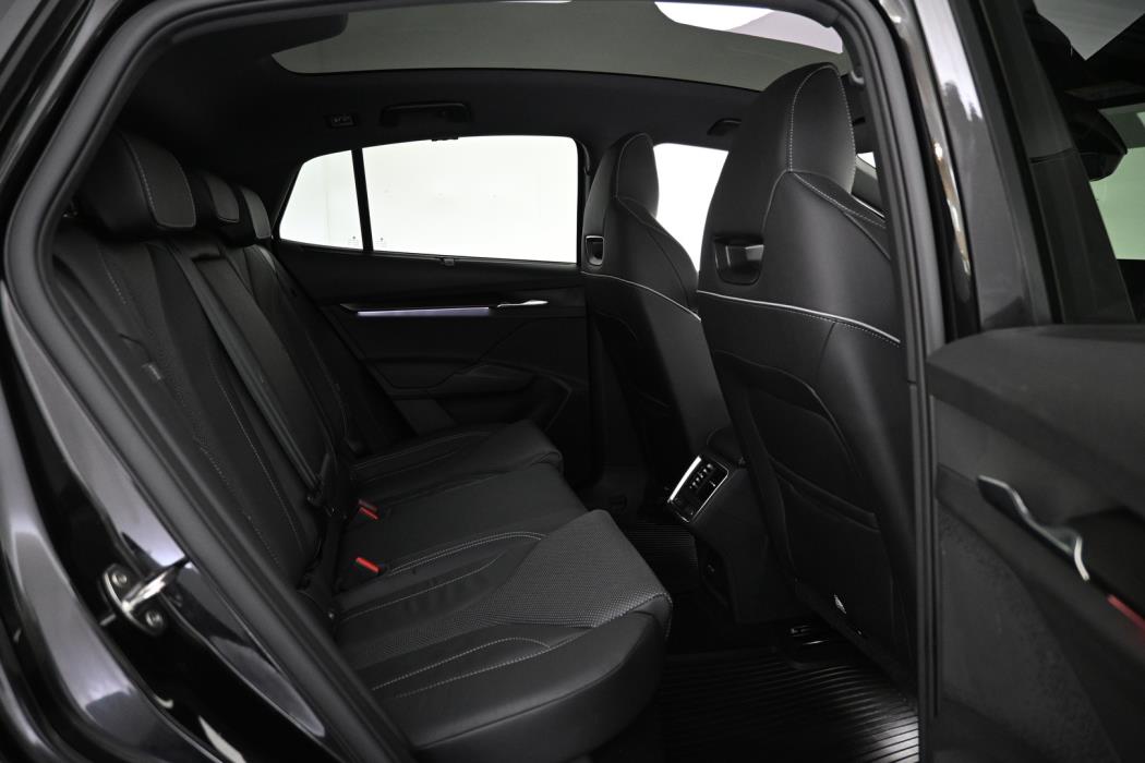 SKODA Enyaq 2022