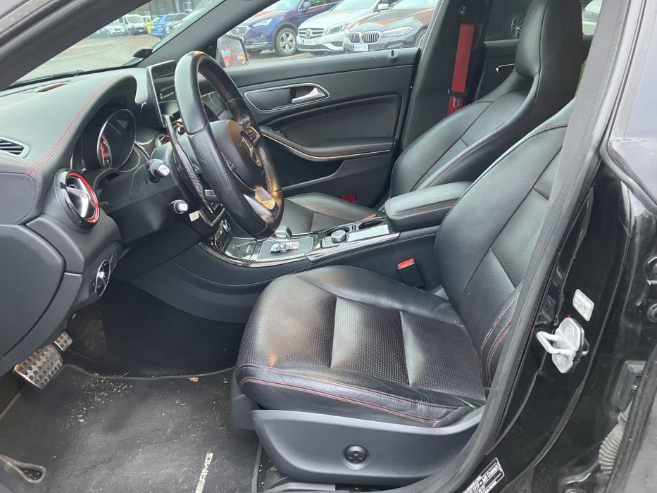 MERCEDES-BENZ CLA 45 AMG 2015