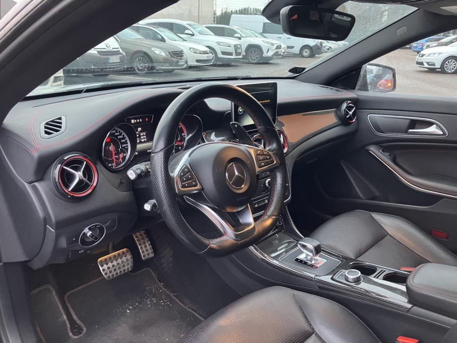 MERCEDES-BENZ CLA 45 AMG 2015