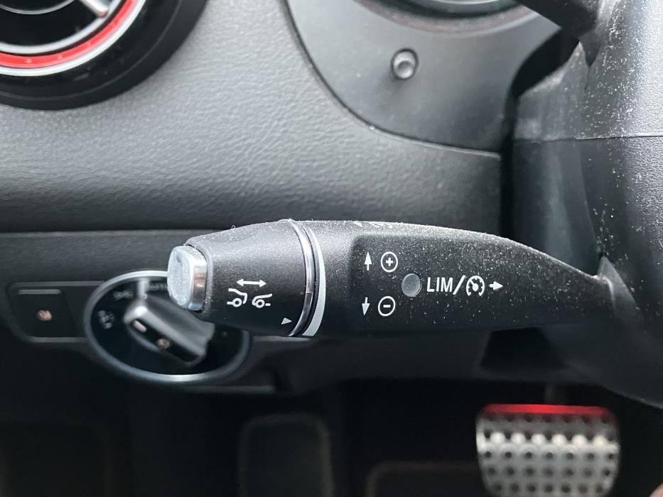 MERCEDES-BENZ CLA 45 AMG 2015