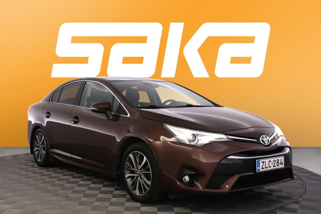 TOYOTA Avensis 2016