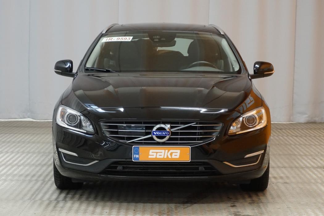 VOLVO V60 2016