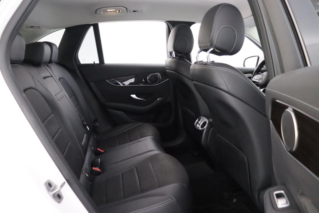 MERCEDES-BENZ GLC 2022