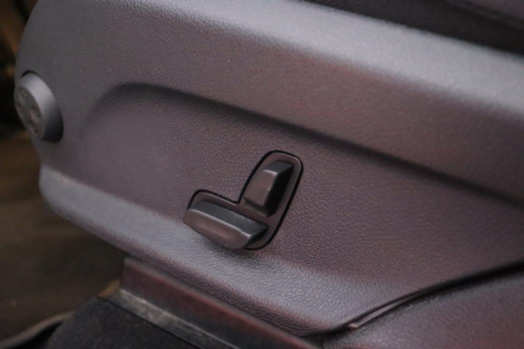 MERCEDES-BENZ GLC 2022