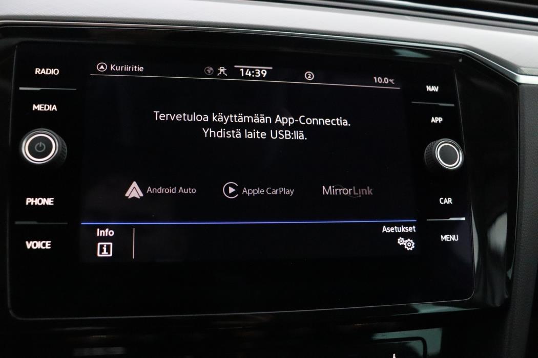 VOLKSWAGEN Passat 2021