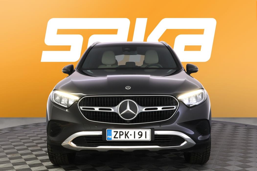 MERCEDES-BENZ GLC 2024