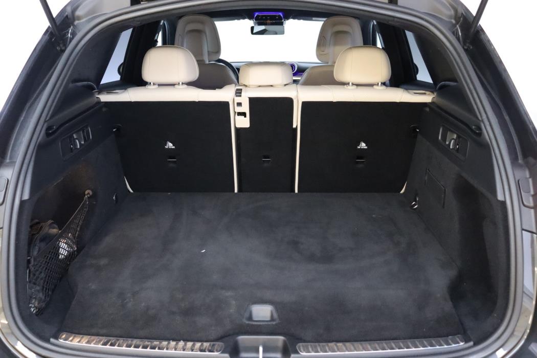 MERCEDES-BENZ GLC 2024