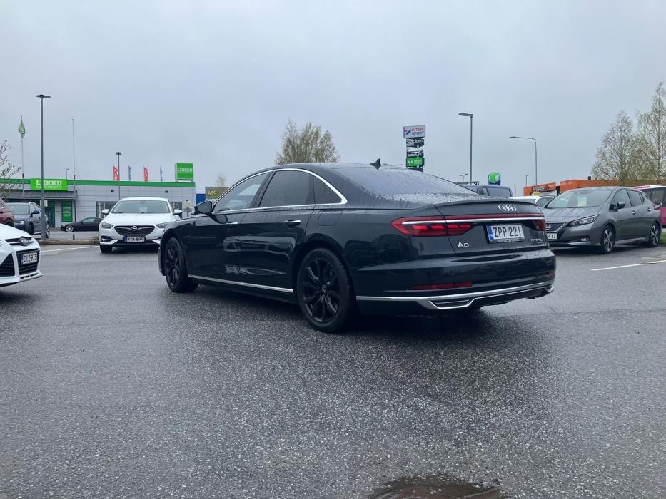AUDI A8 2020