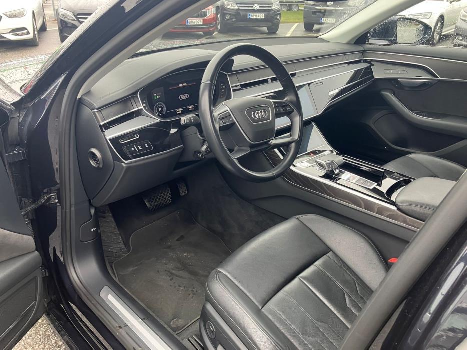 AUDI A8 2020