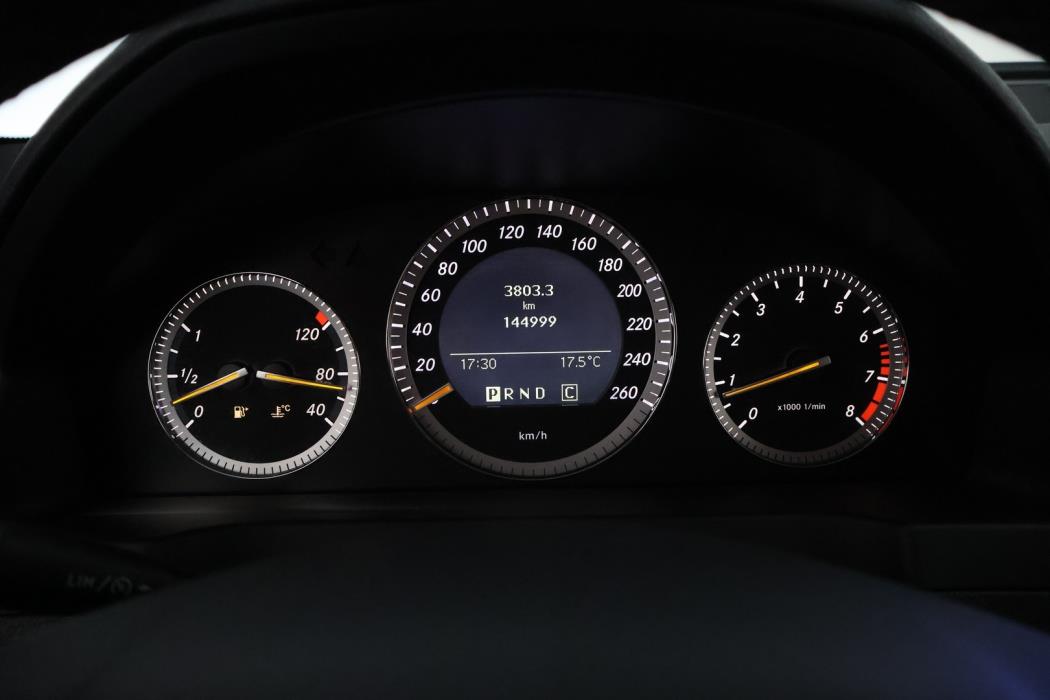 MERCEDES-BENZ C 2008