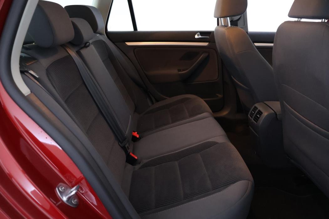 VOLKSWAGEN Golf 2008