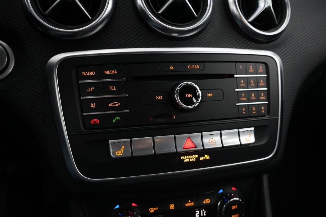 MERCEDES-BENZ A 2018