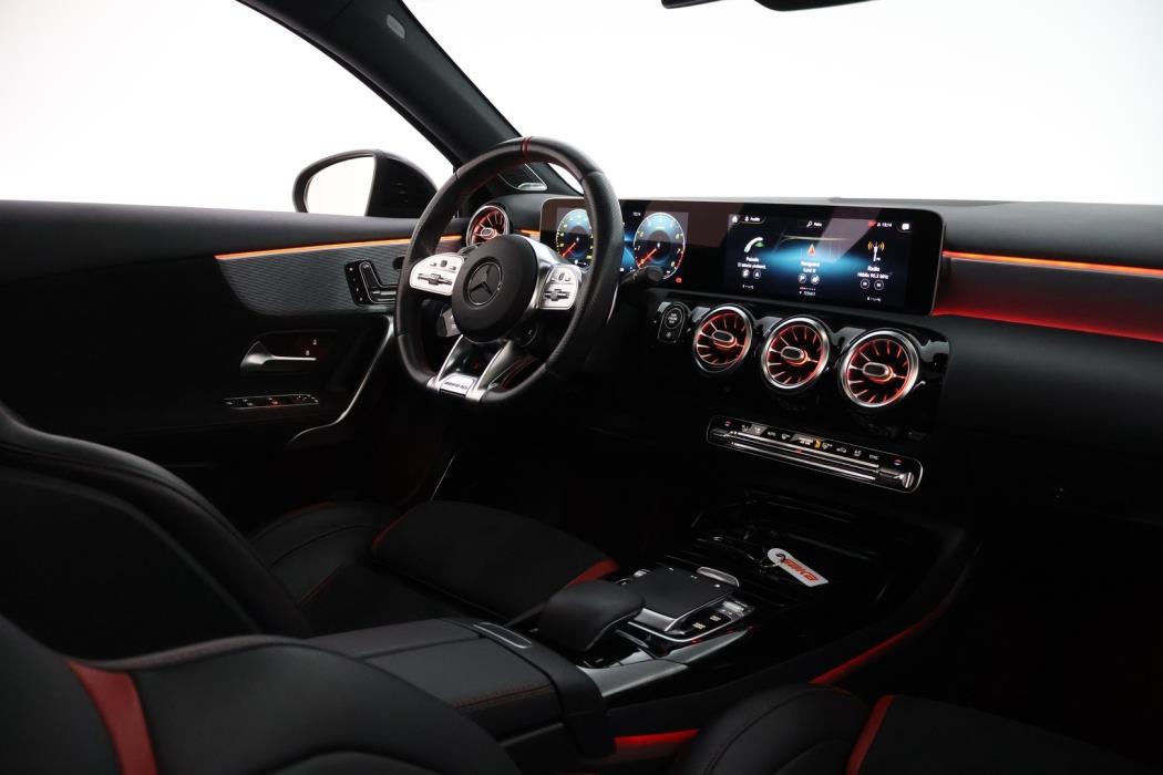 MERCEDES-BENZ A 35 AMG 2019