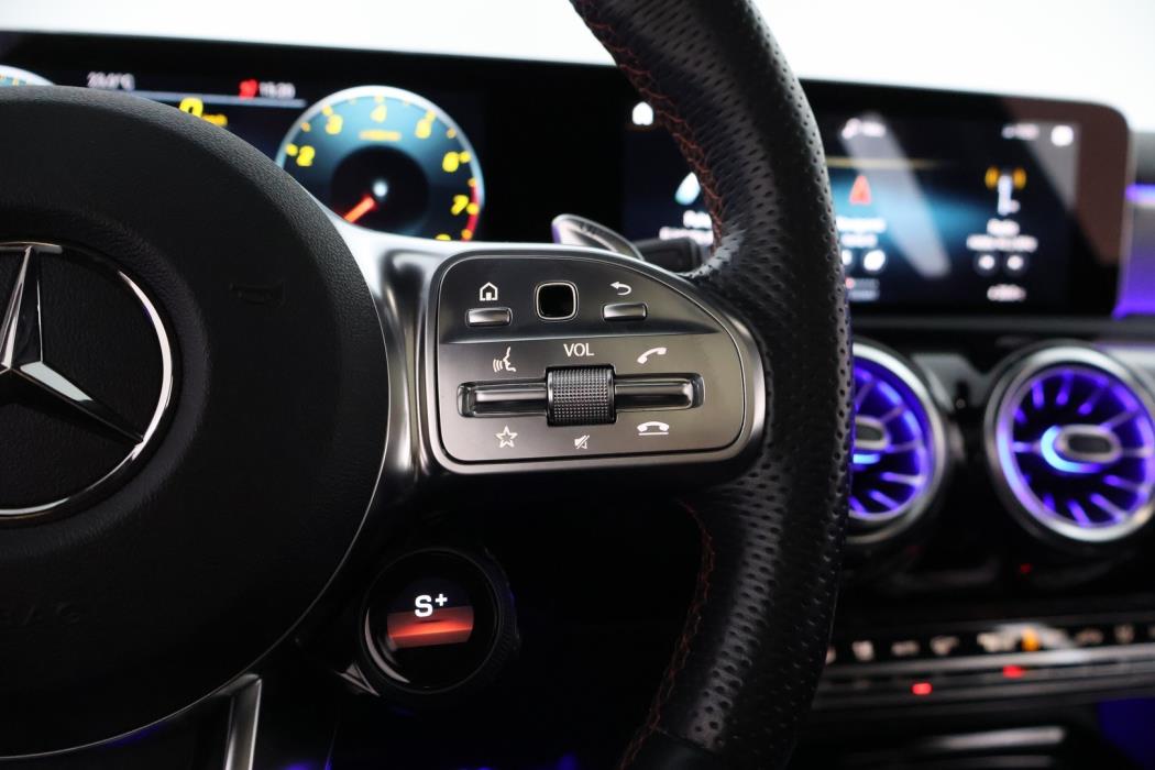 MERCEDES-BENZ A 35 AMG 2019