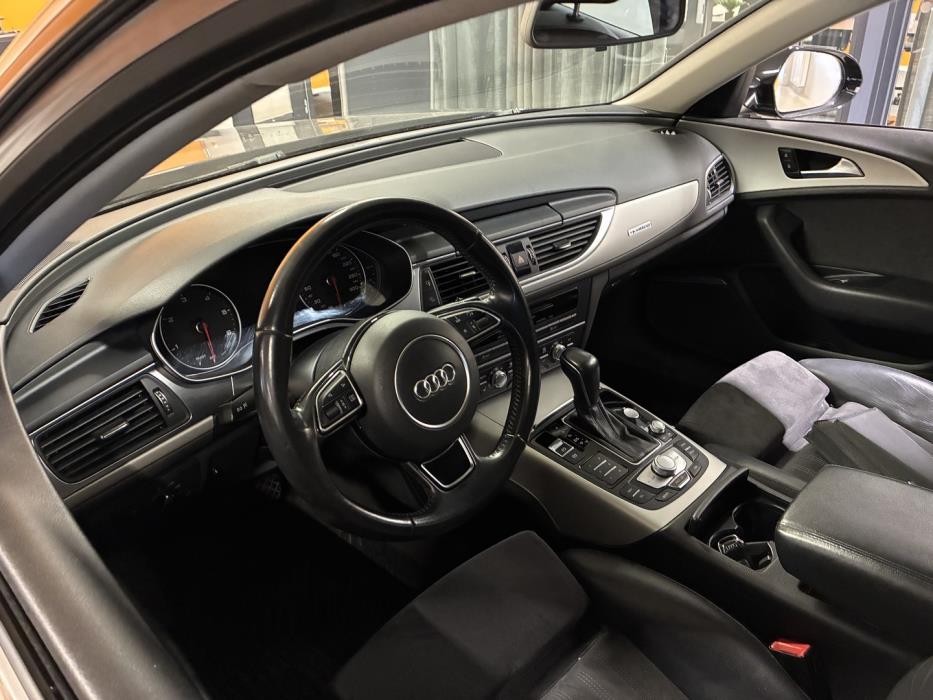 AUDI A6 2016