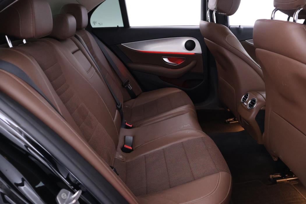 MERCEDES-BENZ E 2017