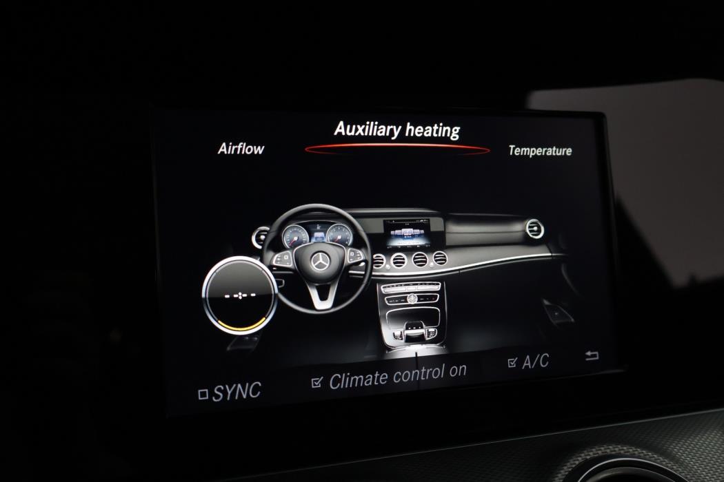 MERCEDES-BENZ E 2017