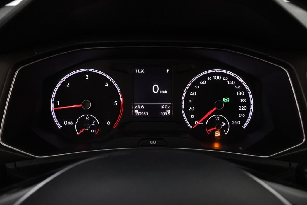 VOLKSWAGEN T-Roc 2018