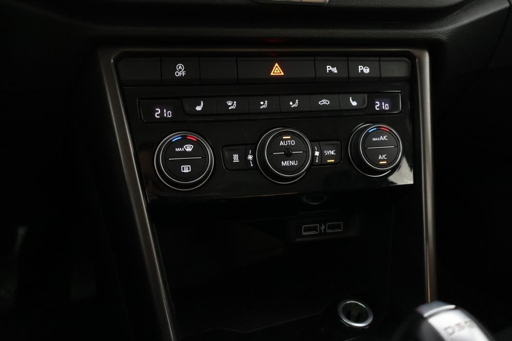 VOLKSWAGEN T-Roc 2018