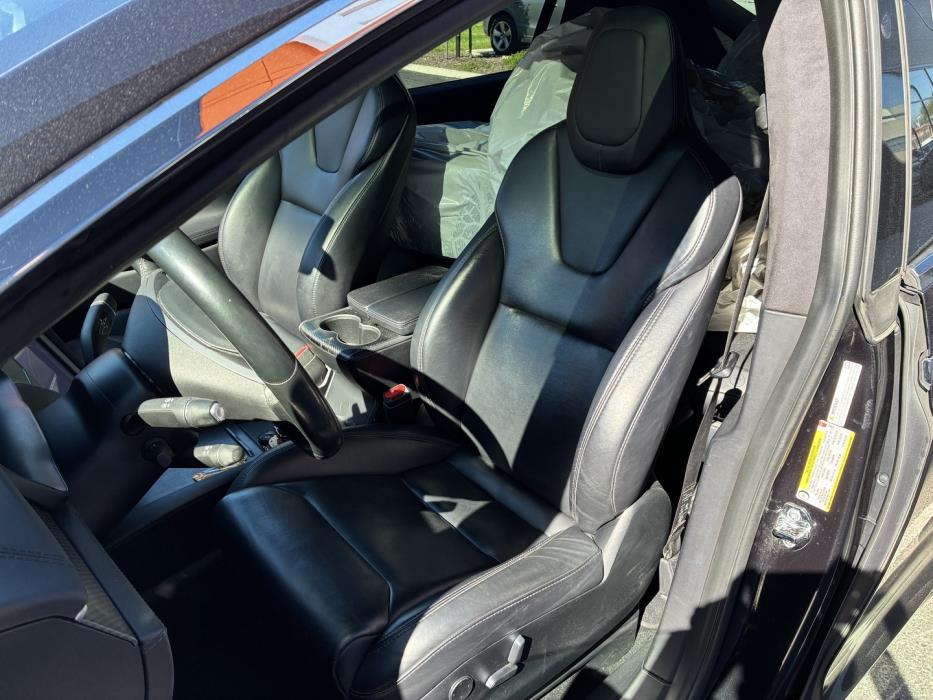 TESLA Model X 2018