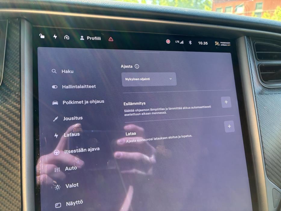 TESLA Model X 2018