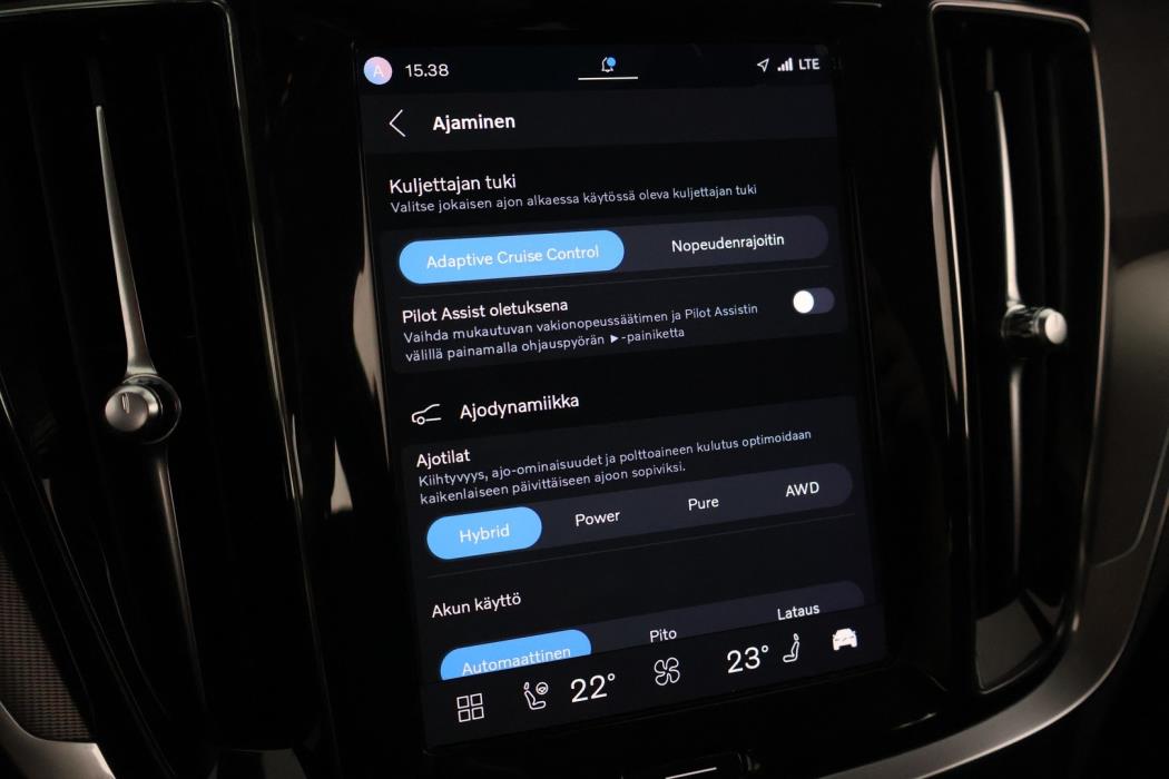 VOLVO V60 2024