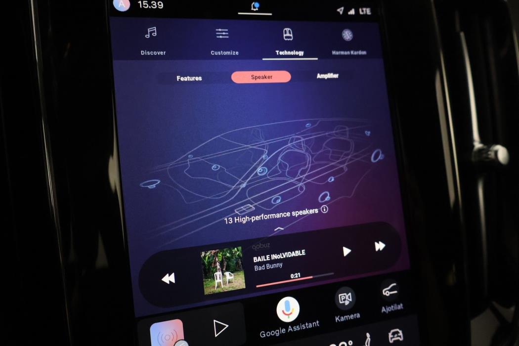 VOLVO V60 2024