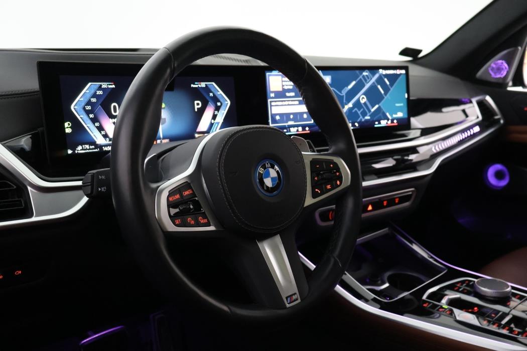 BMW X5 2024