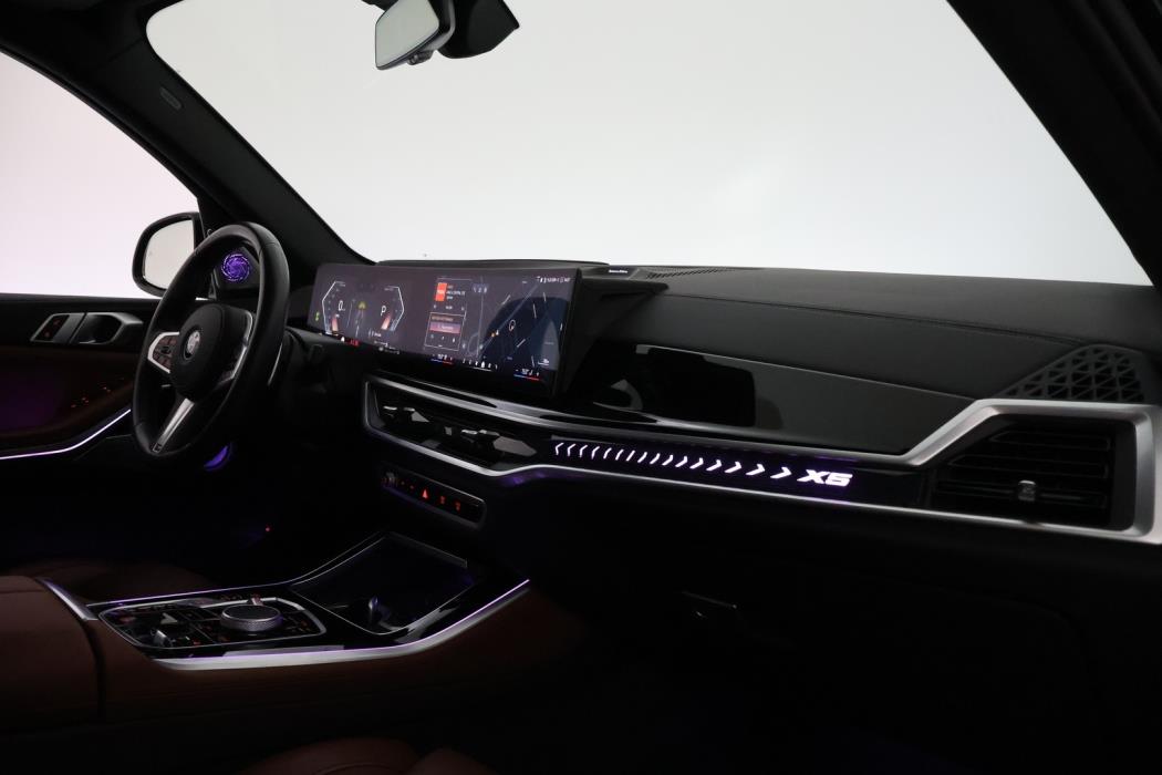 BMW X5 2024