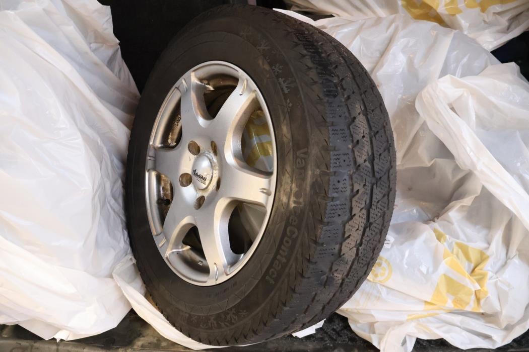 VOLKSWAGEN Transporter 2006