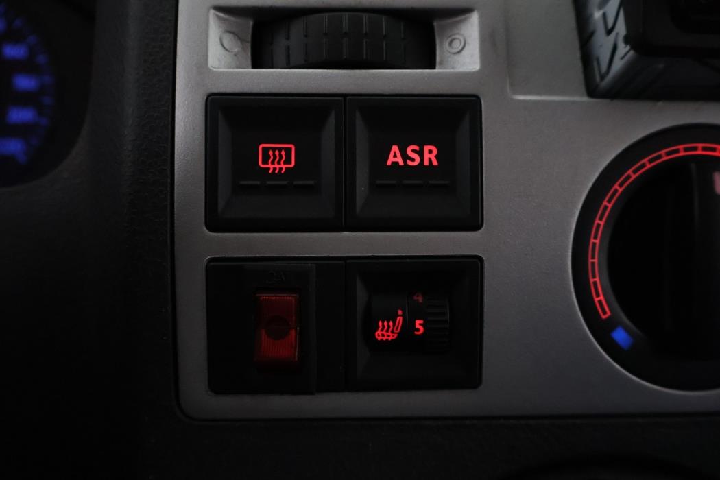 VOLKSWAGEN Transporter 2006