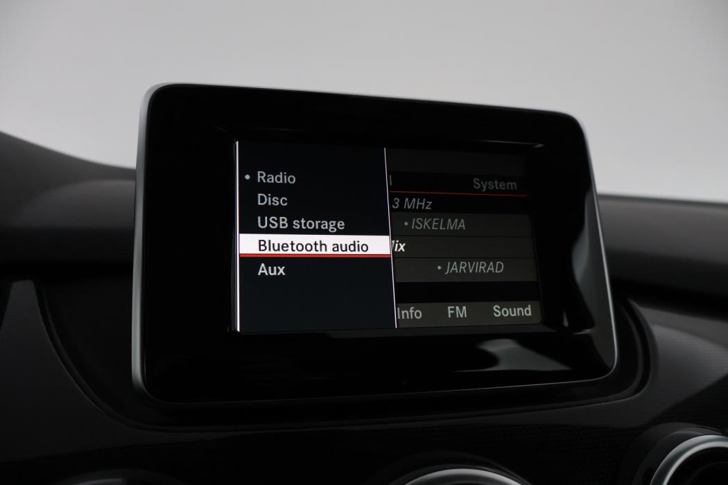 MERCEDES-BENZ B 2014