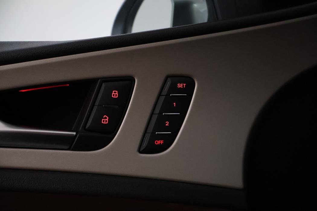 AUDI A6 2015