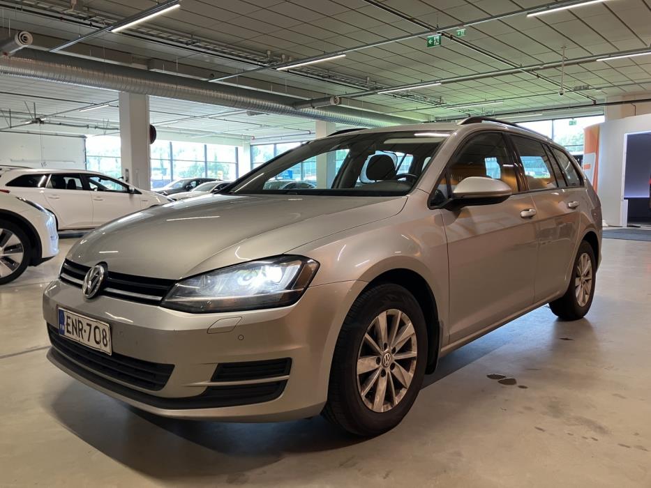 VOLKSWAGEN Golf 2015