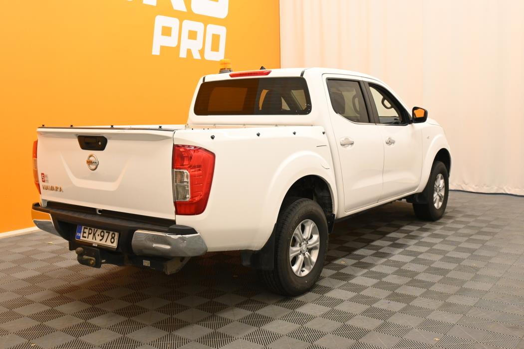 NISSAN Navara 2019